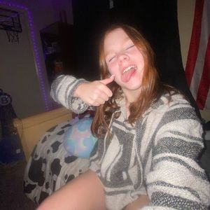 Meet your Posher, Bailey